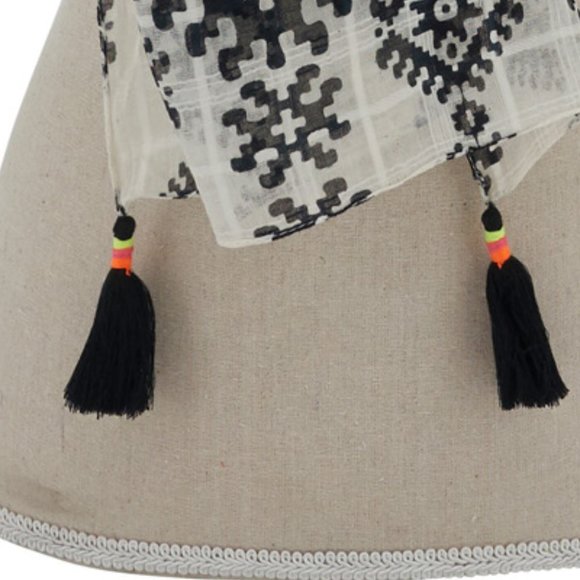 Black and Ivory Wight Moroccan Tasseled Ladies Fashion Scarf 20" x 71" wrap shaw - Picture 3 of 3